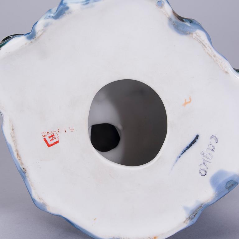 FIGURINER, 2 st, porslin, Polonnoe och Kiev, Ukraina, Sovjet-tid. En signerad, 1969.