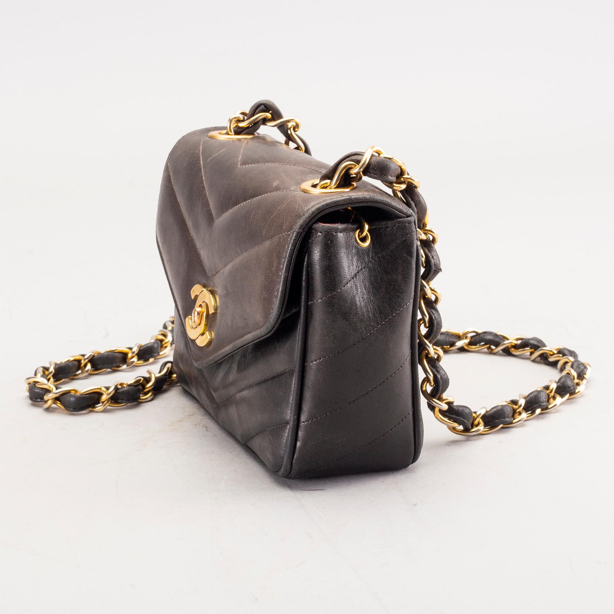 An Chanel bag.