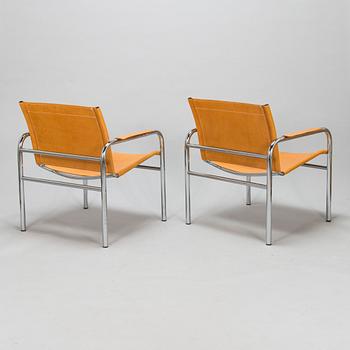 Tord Björklund, A pair of "Klinte" armchairs for Ikea, late 20th century.
