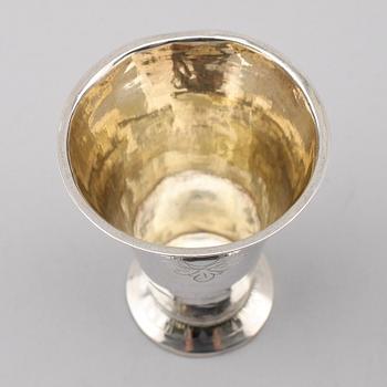 BÄGARE, silver, Petter Wikström, Härnösand 1811. Vikt ca 33 gram.