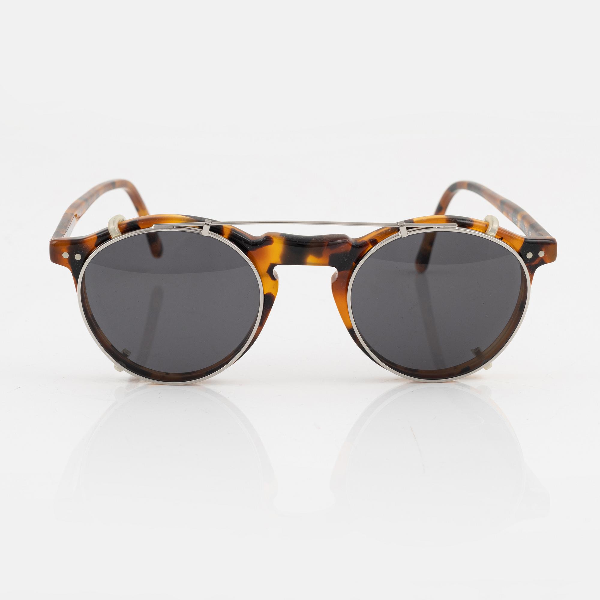 Illesteva, sunglasses "Capri".