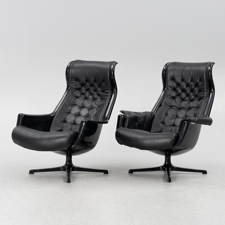 Alf Svensson, & Yngvar Sandström, fåtöljer, ett par, "Form 8"/"Galaxy", DUX, 1970-tal.