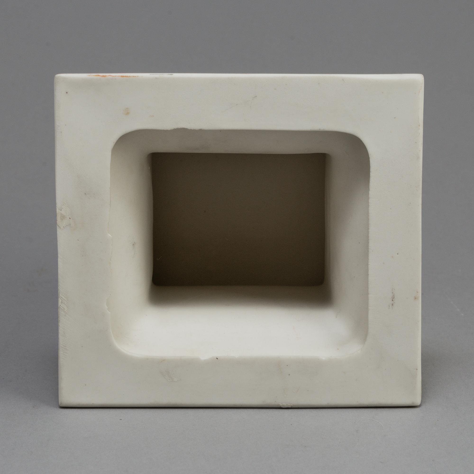 A PARIAN BASE, Gustafsberg, early 20th century.