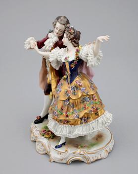 FIGURIN, porslin, rokokostil, Rudolstadt Volkstedt, 1900-talets första hälft.