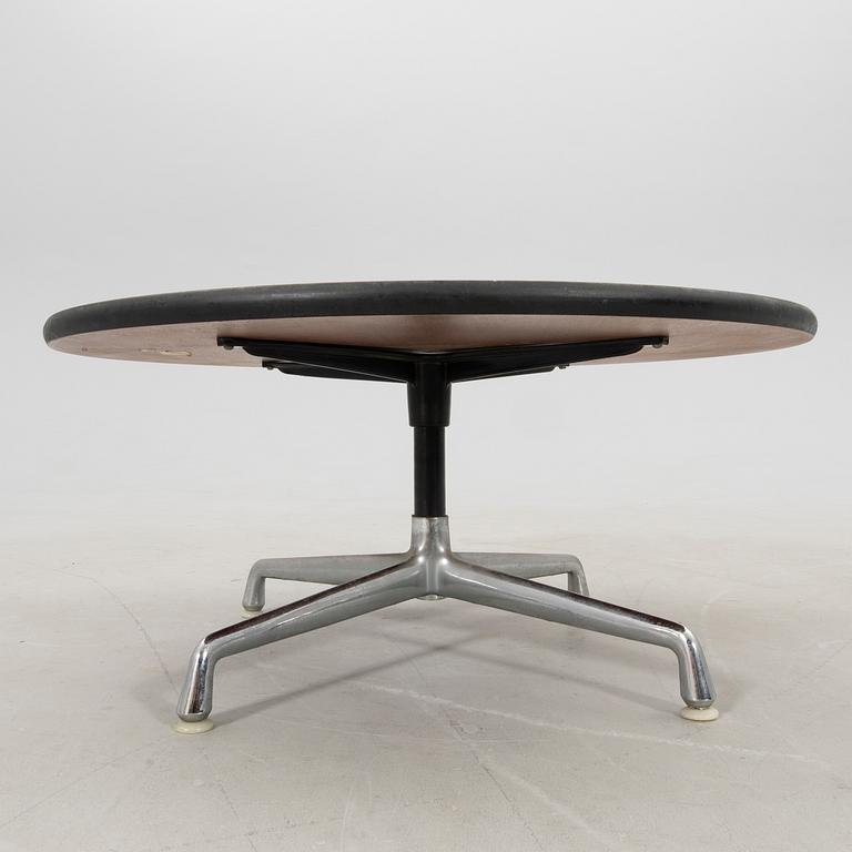 Charles & Ray Eames, coffee table from the second half of the 20th century.