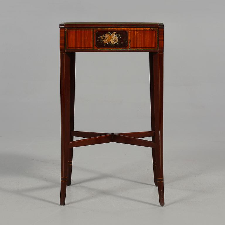 SÄNGBORD, John Widdicomb Furniture, Grand Rapids Michigan, USA, 1900-talets första hälft.