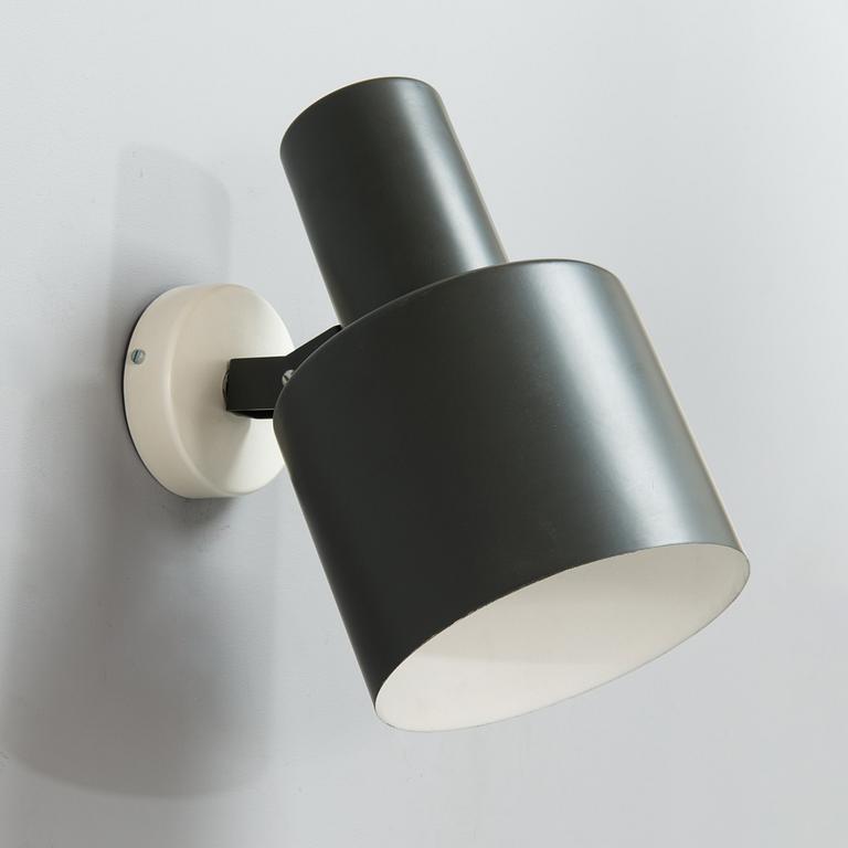 LISA JOHANSSON-PAPE, a mid-20th century ' 13-017' wall light for Orno.