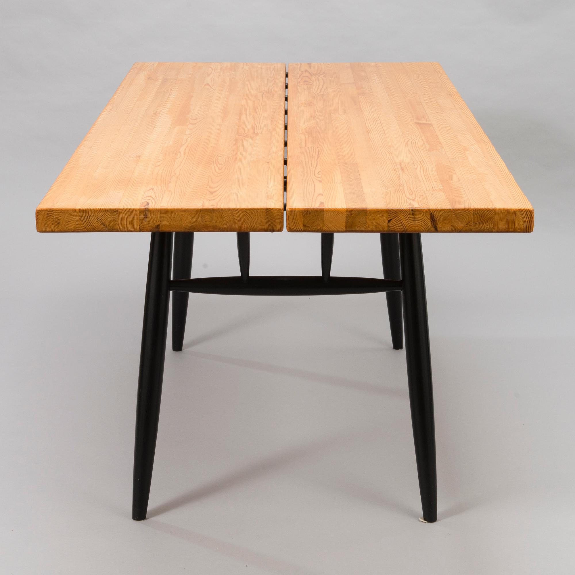 ILMARI TAPIOVAARA, a 1960's 7-piece 'Pirkka' dining set for Laukaan Puu.