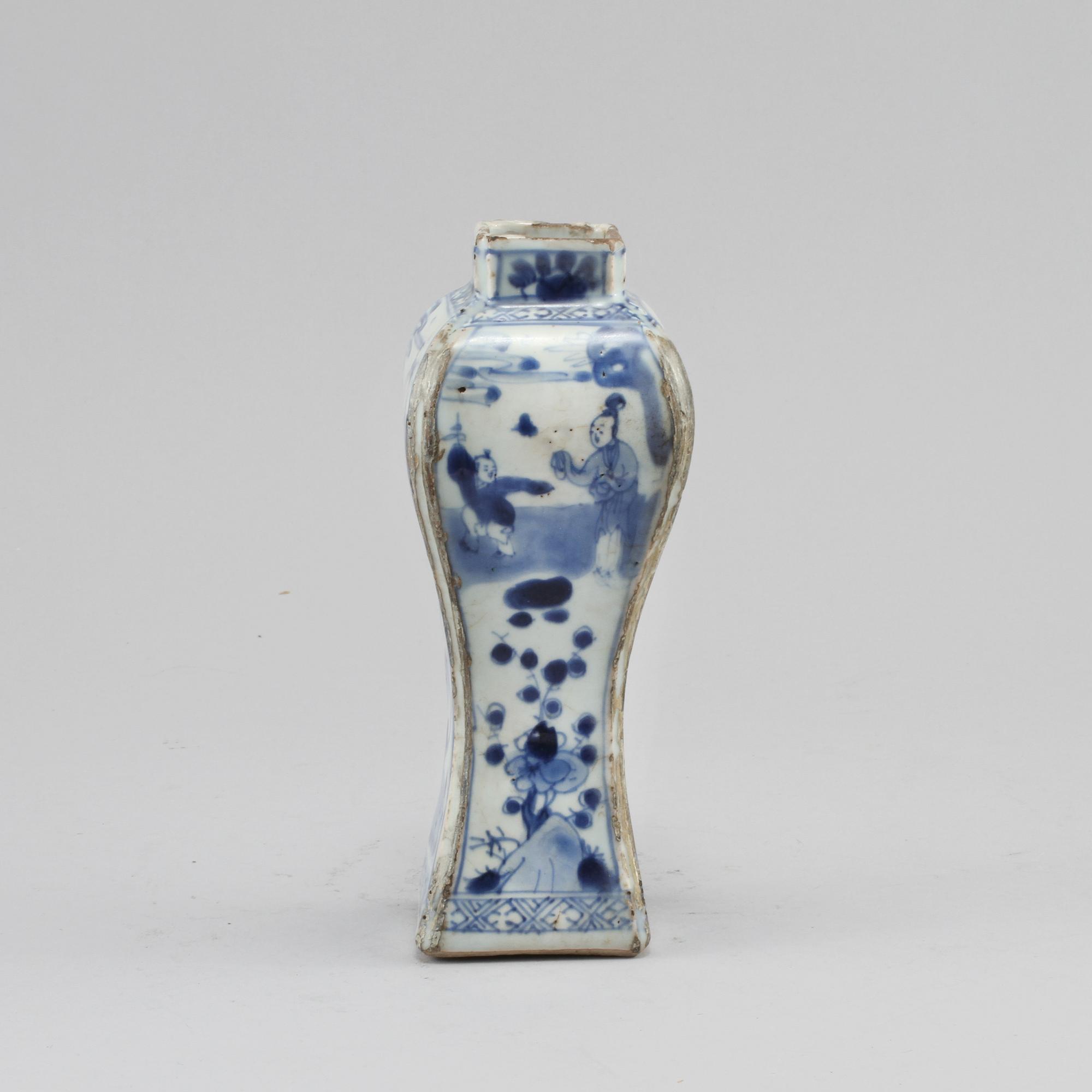 VAS, porslin, Kina, troligen 1800-tal.