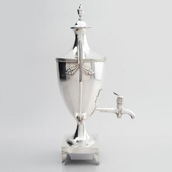 Tekök, silver, London 1788.