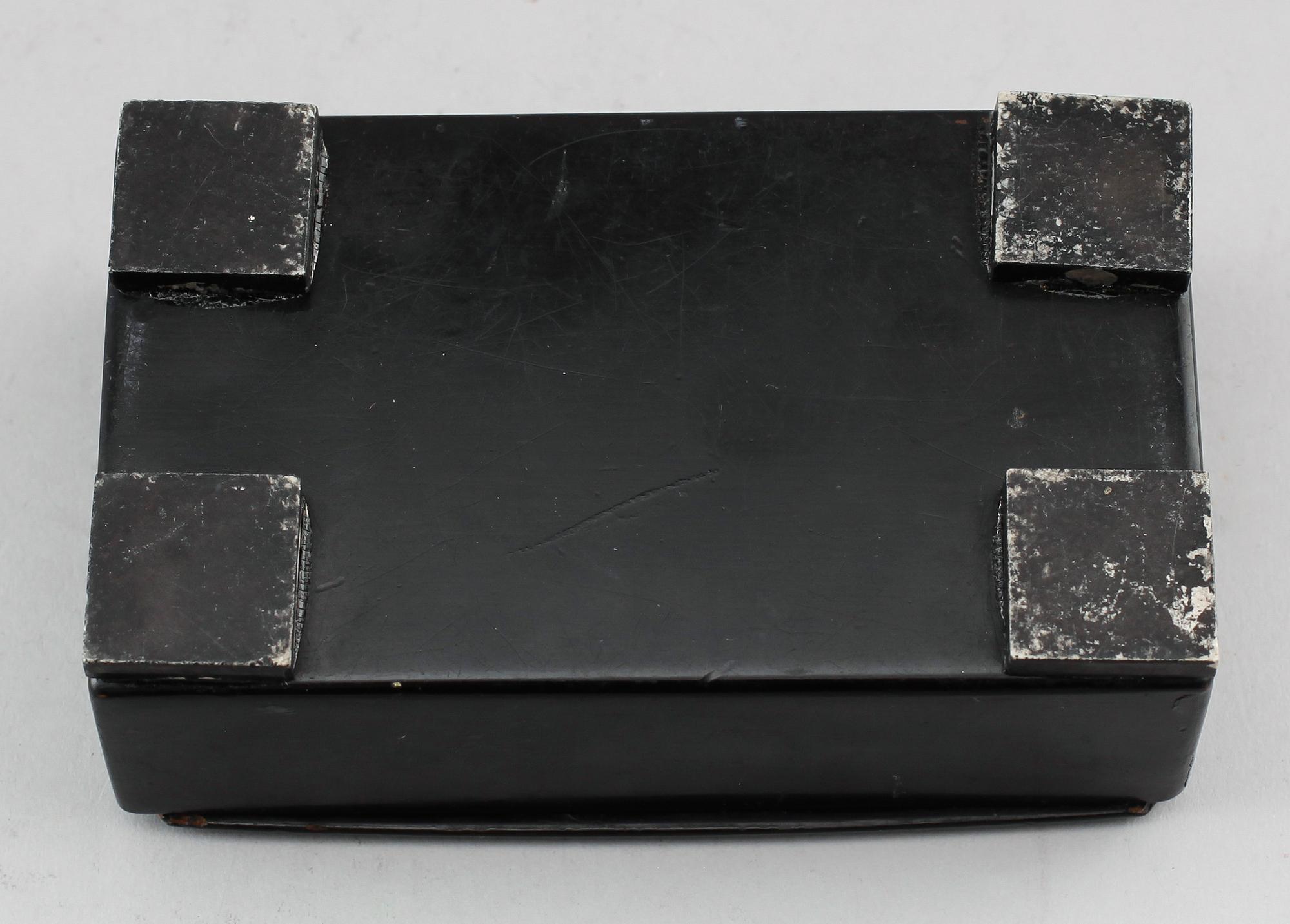 SKRIN, papier maché, Ryssland, omkring år 1900.