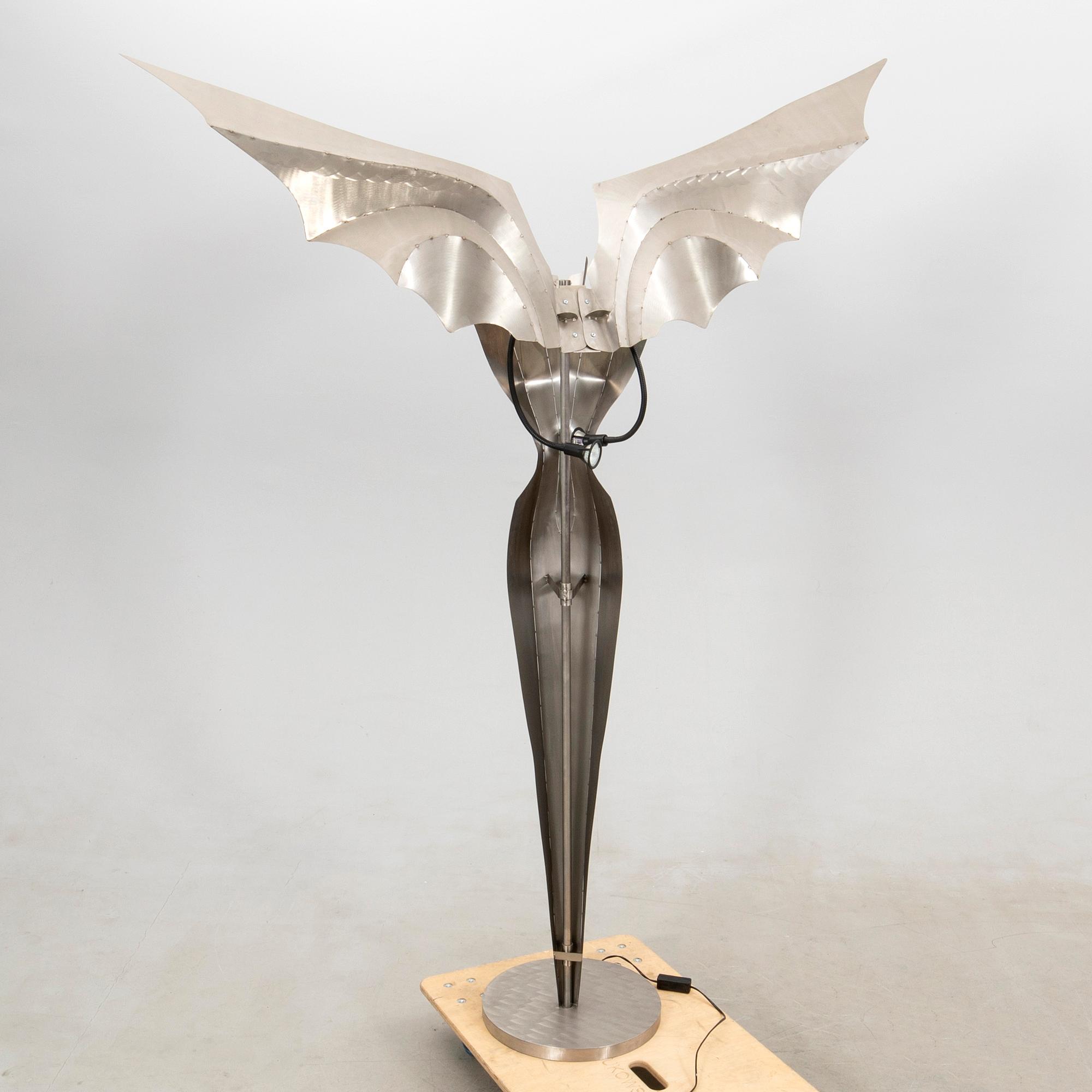 Reinhard Stubenrauch, golvlampa "Lady Hamilton/Engel" Tyskland sent 1900-tal.