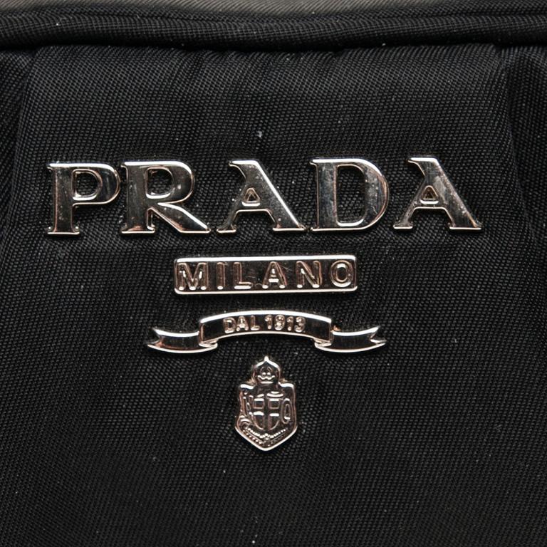 VÄSKA, Prada.