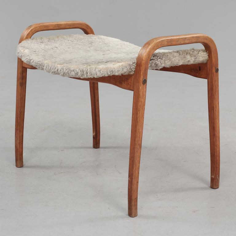 FÅTÖLJ samt FOTPALL, "Lamino", Yngve Ekström, Swedese, 1900-talets fjärde kvartal.