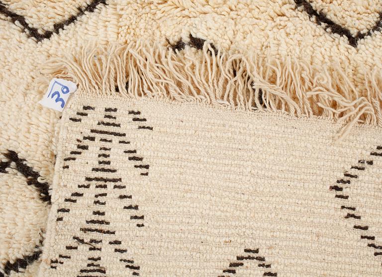 MATTA, Beni Ourain, 1900-talets andra hälft, 320x190 cm.