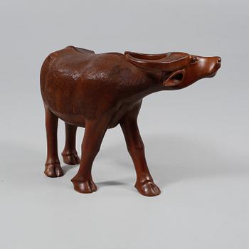 SKULPTUR, trä, 1900-tal.