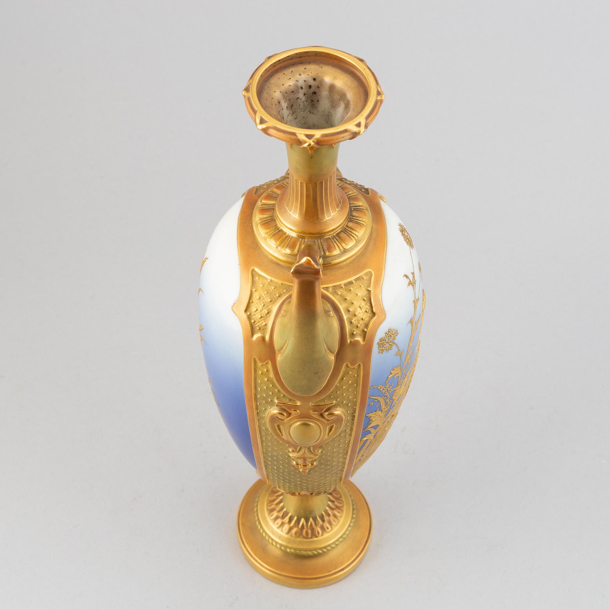 A porcelain urn from Royal Worcester, England, 1897.