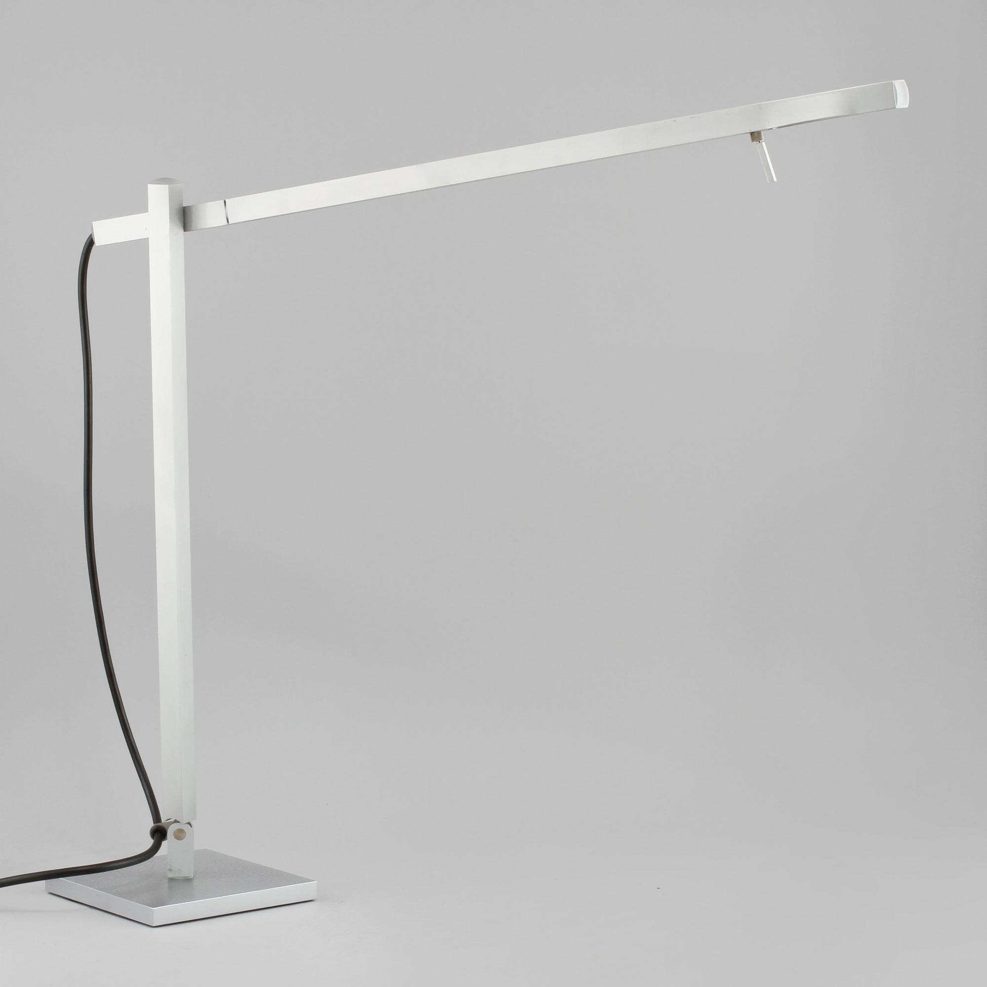 BORDSLAMPA, "Squadrina", Kai Byok, K.B.Form, omkring år 2000.