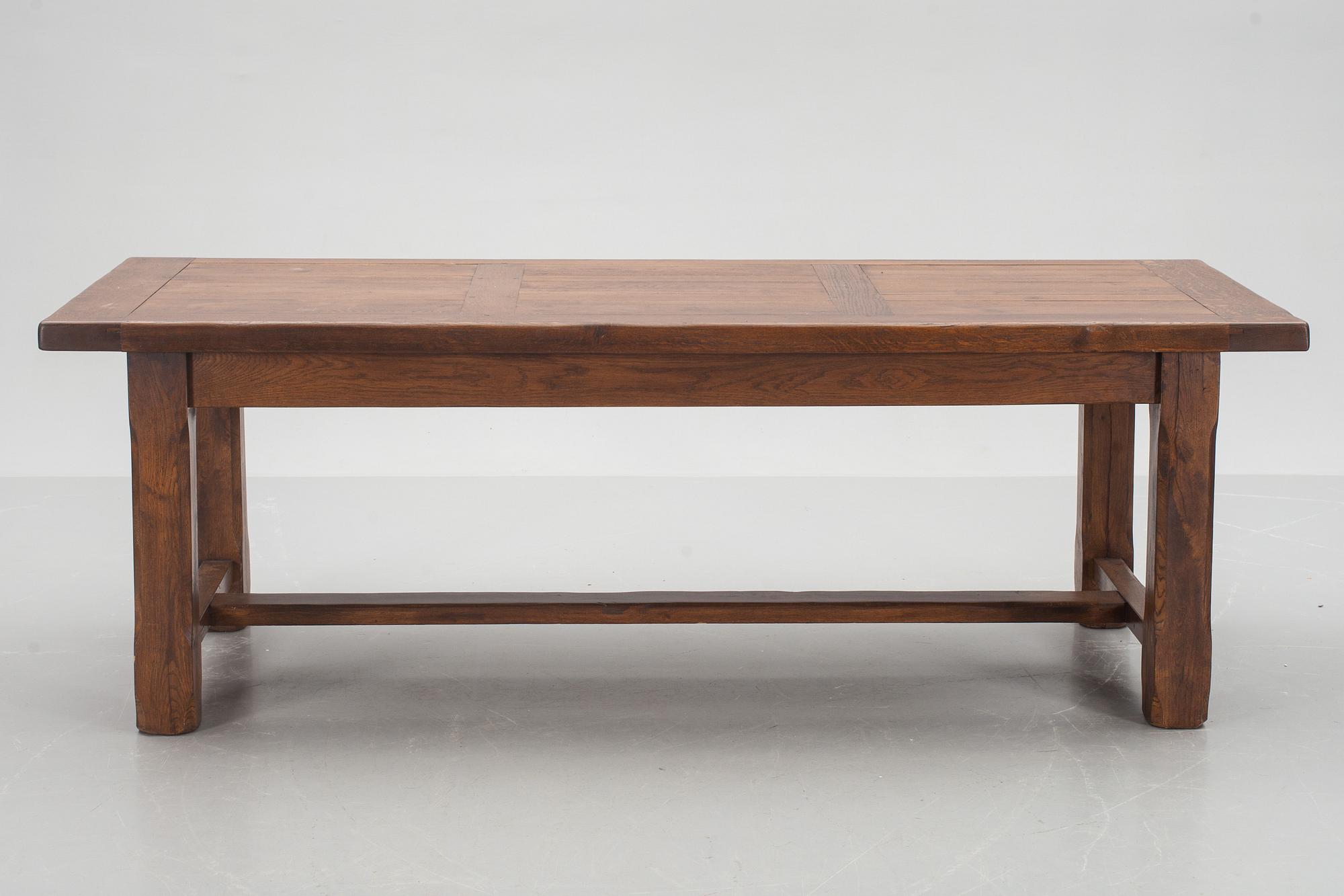 MATBORD samt 8 STOLAR, Frankrike. 1900-talets andra hälft/slut.