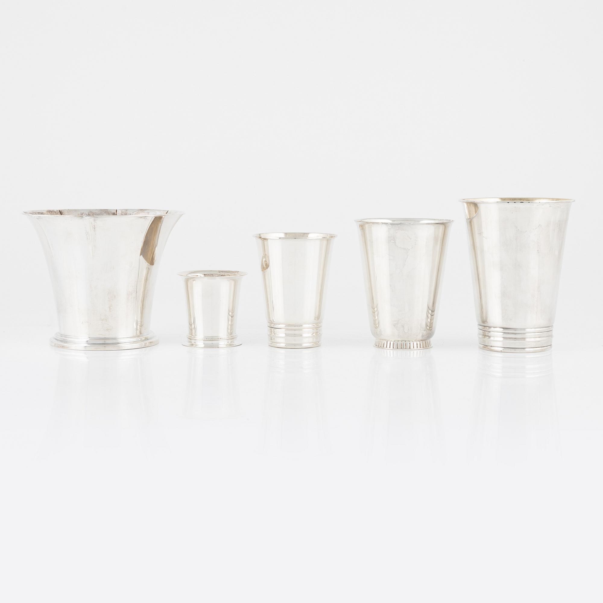 Bägare, 5 st, silver, bl.a. GAB, Stockholm, 1968.