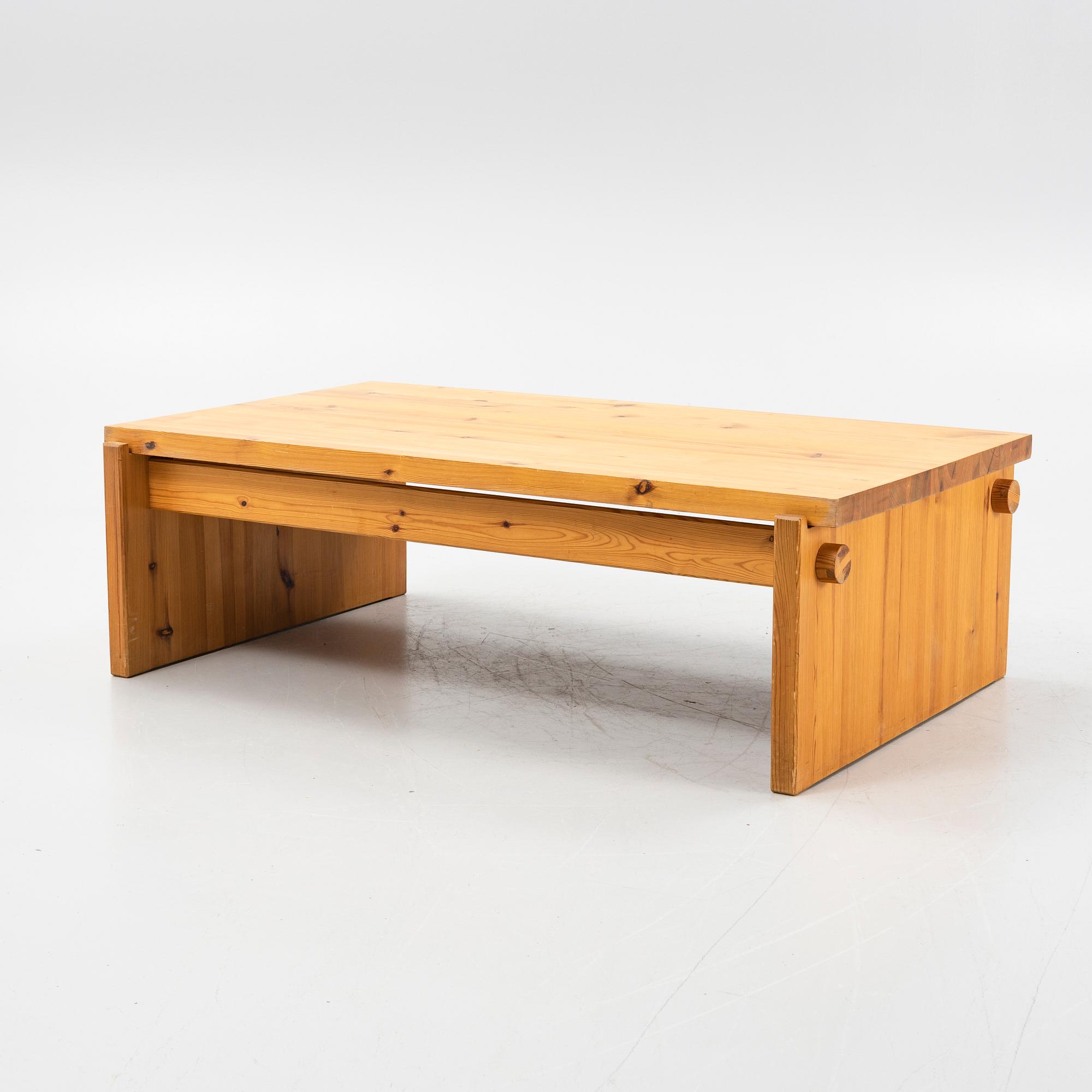 Yngve Ekström, a 'Dumling' pine coffee table, Swedese, Sweden, 1970's.