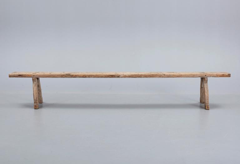 LÅNGBÄNK, allmoge. Hälsingland, 1700/1800-tal.