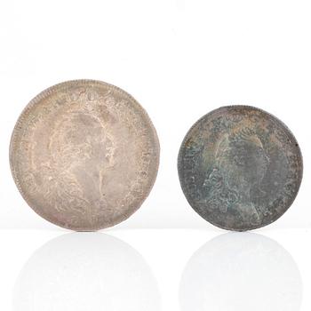 SILVERMYNT, 2 st, 1 resp 1/3 Riksdaler, Adolf Fredrik resp Gustav III av Sverige 1753 resp 1784. Vikt ca 24 gram.