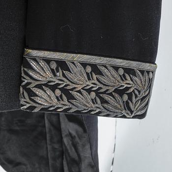 ÄMBETSMANNAUNIFORM, 3 delar, tidigt 1900-tal.