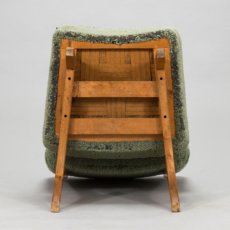 Oiva Parviainen, a mid-20th century 'Susanna' armchair for  Lahden Lepokalusto, Finland.