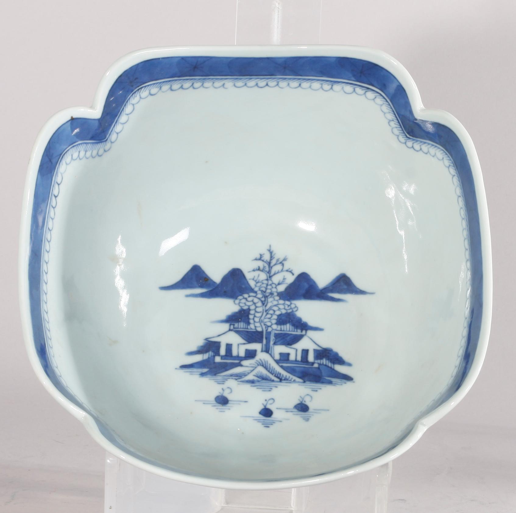 SKÅL. Kompaniporslin. Kina, Qianlong/Jiaqing.