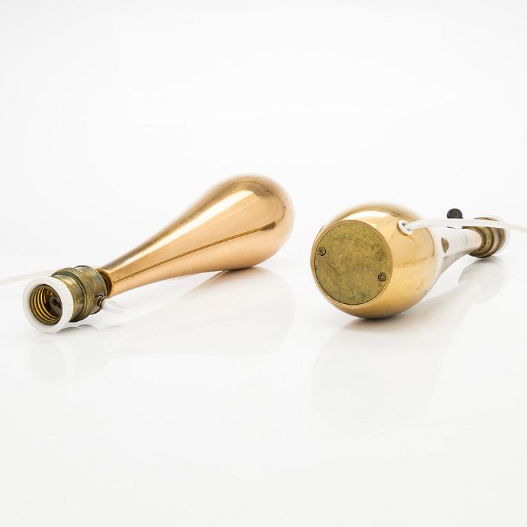 Mauri Almari, pöytävalaisinpari, 2 kpl, malli K11-22 Idman, 1900-luvun puoliväli.