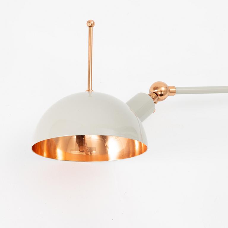 Hüseyin Turgut, vägglampa, "Acrobat", Lightwork.