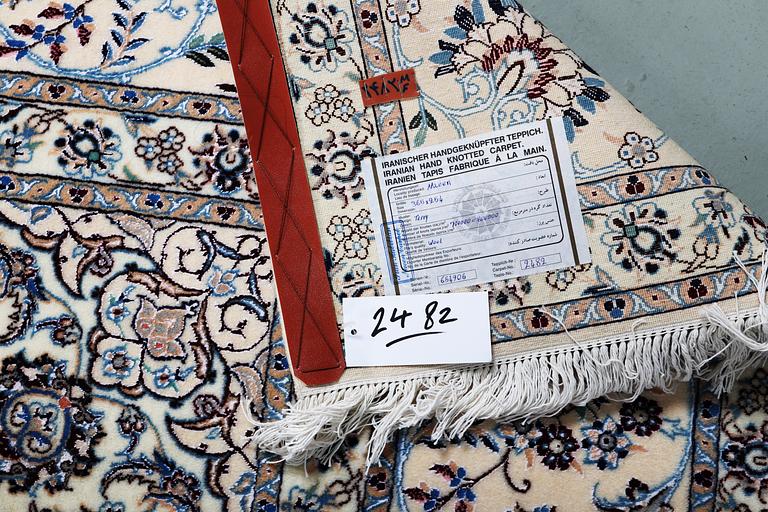 MATTA, Nain 6 LAA, part silk, ca 325 x 250 cm.