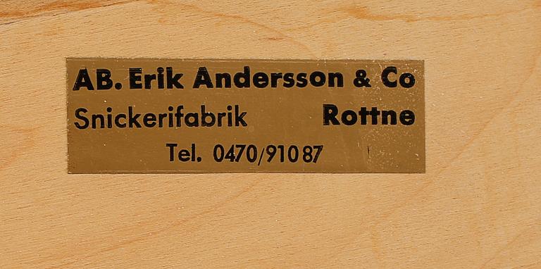 SÄNGBORD, ett par, Erik Andersson & Co, Rottne, 1900-talets andra hälft.