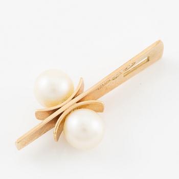 Hänge, 14K guld med pärlor, Kultasepät Salovaara.