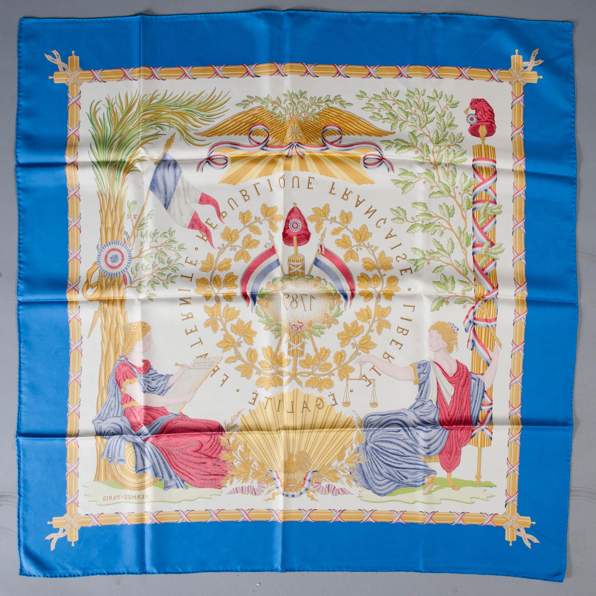 SCARF, "Liberté, Égalité, Fraternité", Hermès.