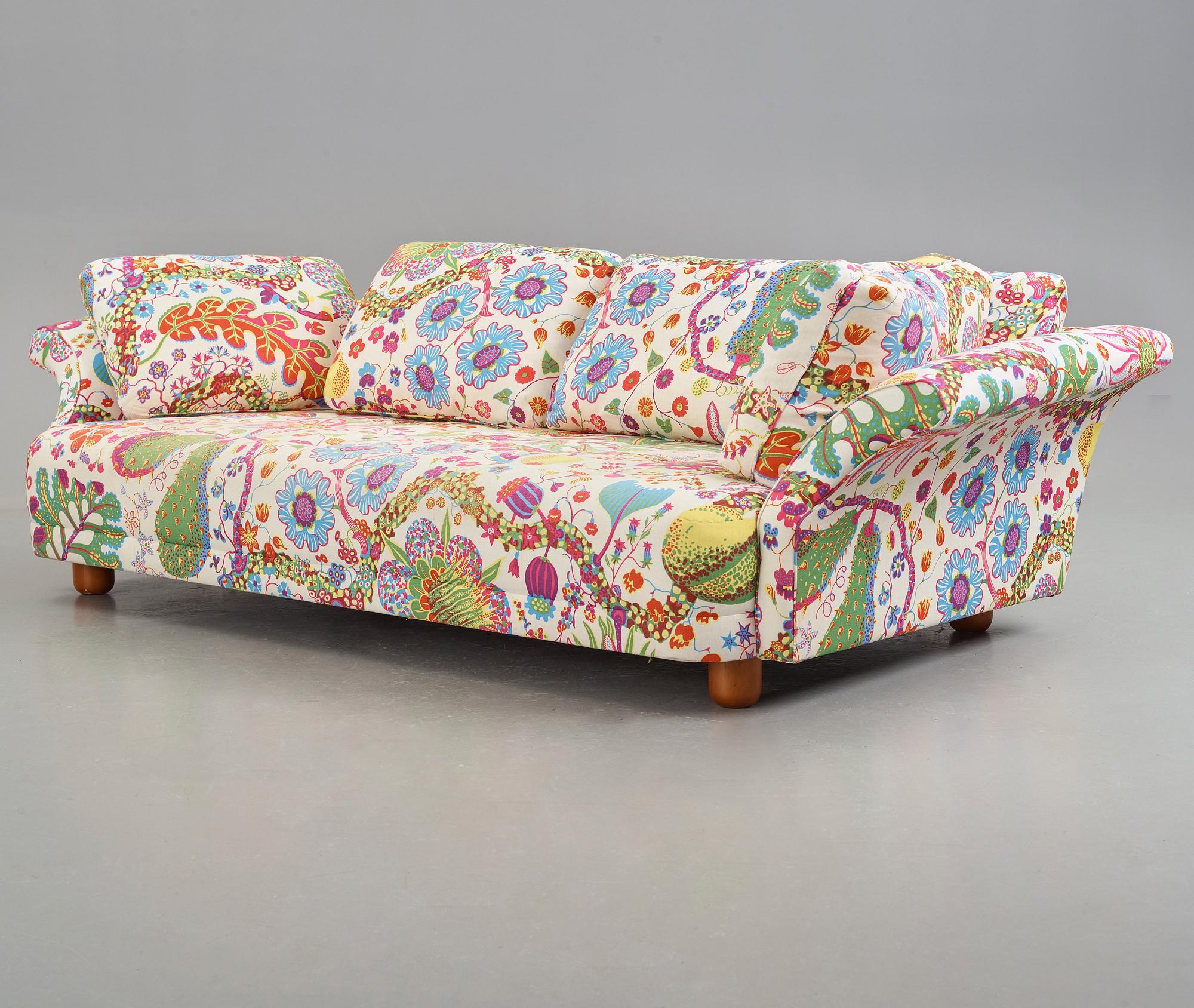 Josef Frank, "Liljevalchssoffan", Firma Svenskt Tenn, 2010.
