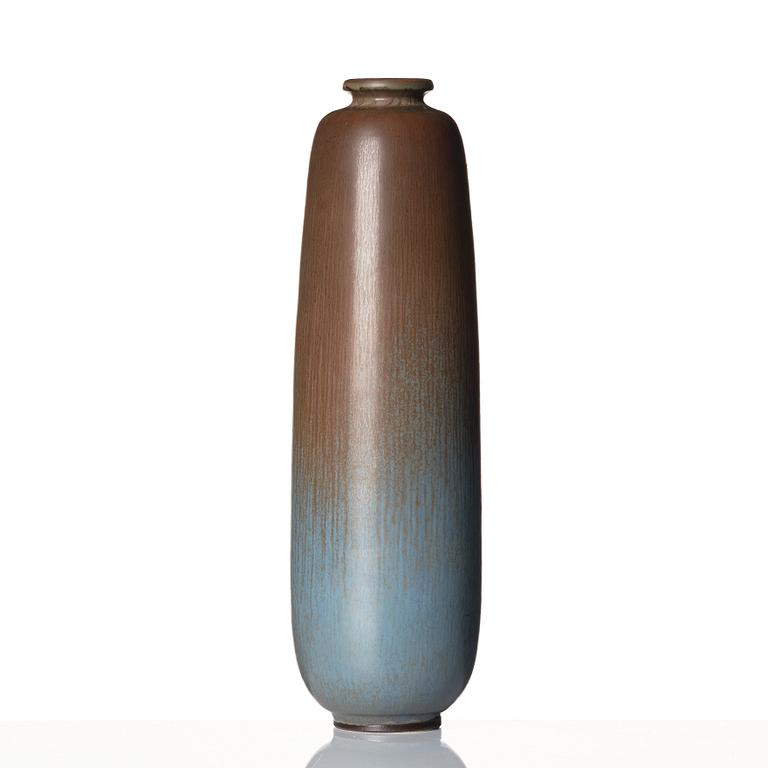 Berndt Friberg, a stoneware vase, Gustavsberg studio, Sweden 1944-47.