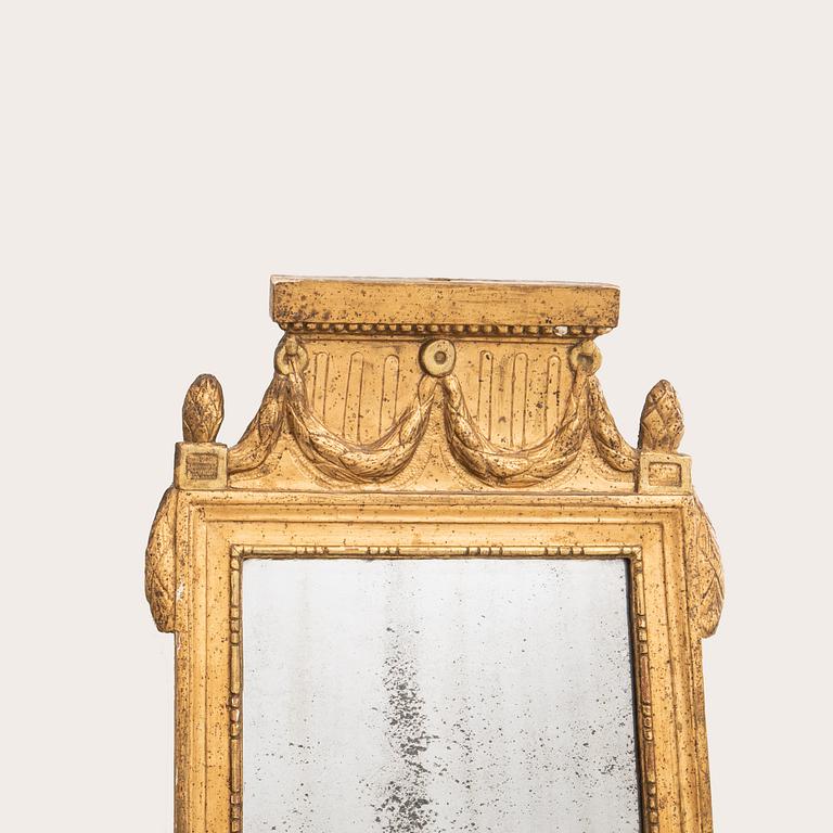 Mirror, by Per Westin (sculptor and mirror maker in Stockholm from 1776), Gustavian.