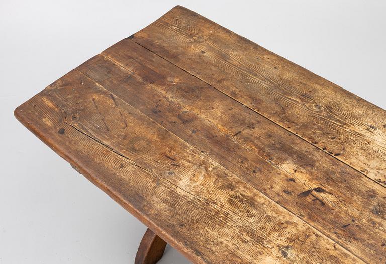 A pine table, 19th century.