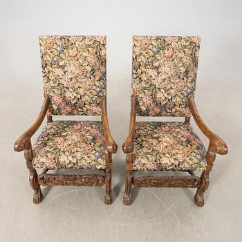 Karmstolar ett par Barock-stil 1900-talets första hälft.