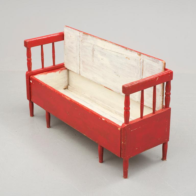 BARNSOFFA, gustaviansk stil, 1800-talets slut.