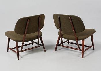 STOLAR, ett par, "TeVe", Alf Svensson, Ljungs Industrier,  modellen formgiven 1953.