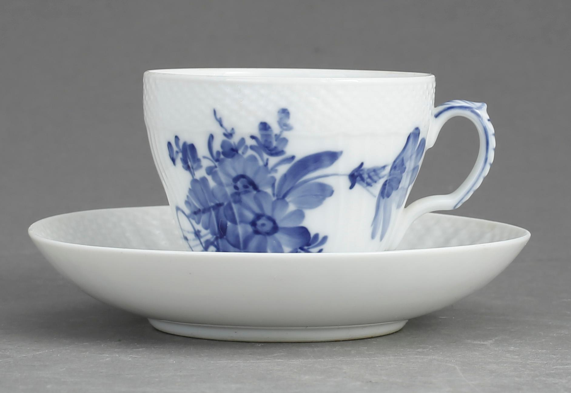KAFFESERVIS, 19 delar, porslin, "Blå Blomst", Royal Copenhagen, 1900-talets andra hälft.