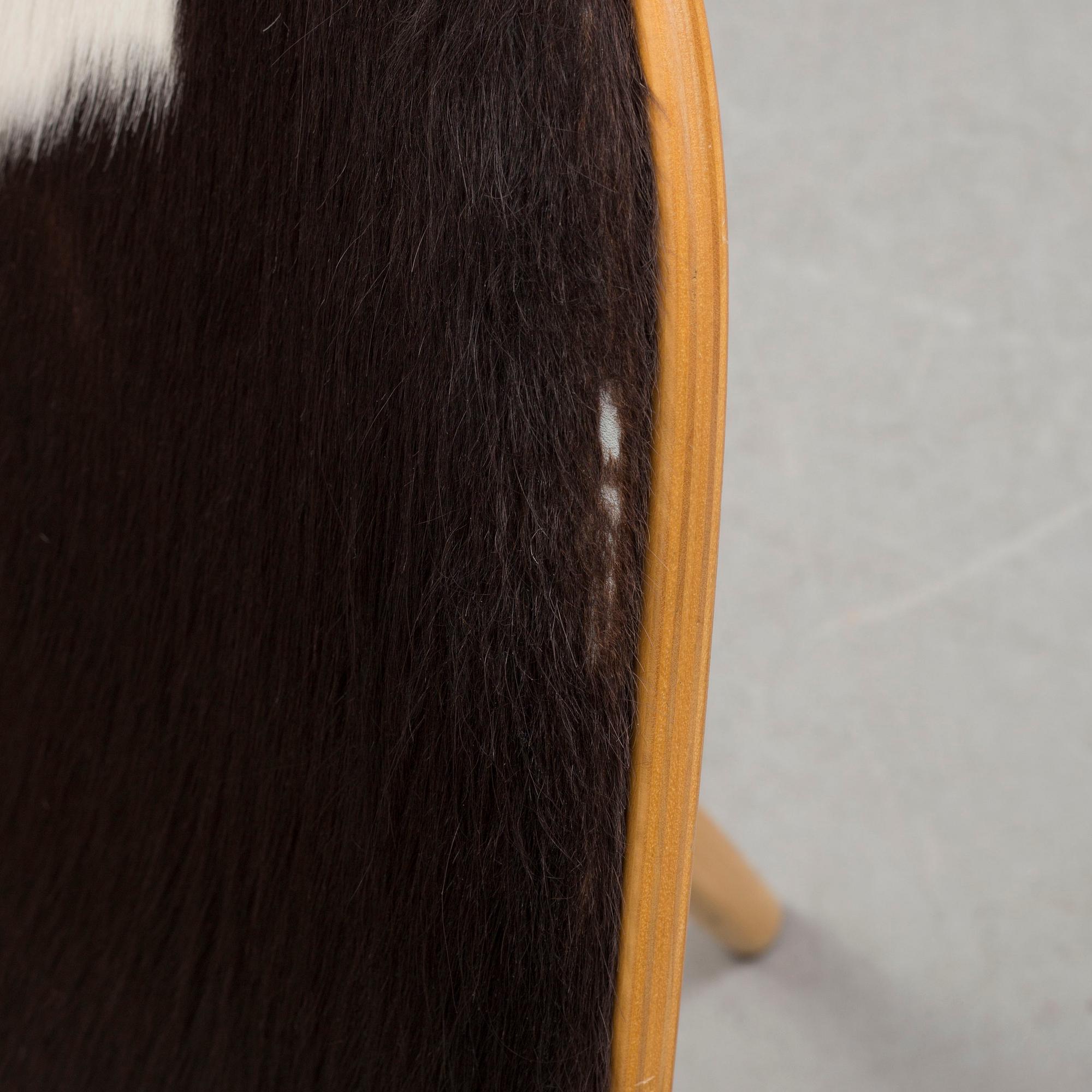 HANS J WEGNER, LOUNGE CHAIRS, a pair, "CH07" SHELL CHAIR, Carl Hansen & Søn, Odense, Denmark.