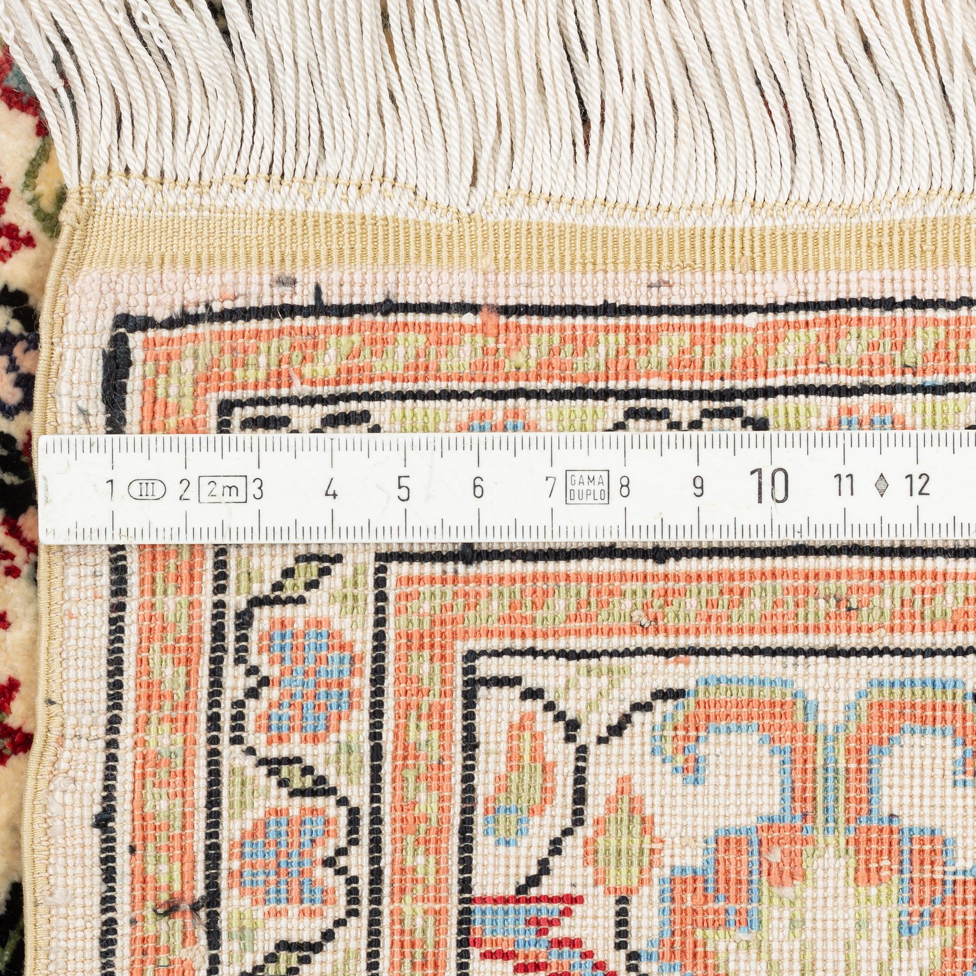 Rug, silk Kaysari, approx. 116 x 63 cm.