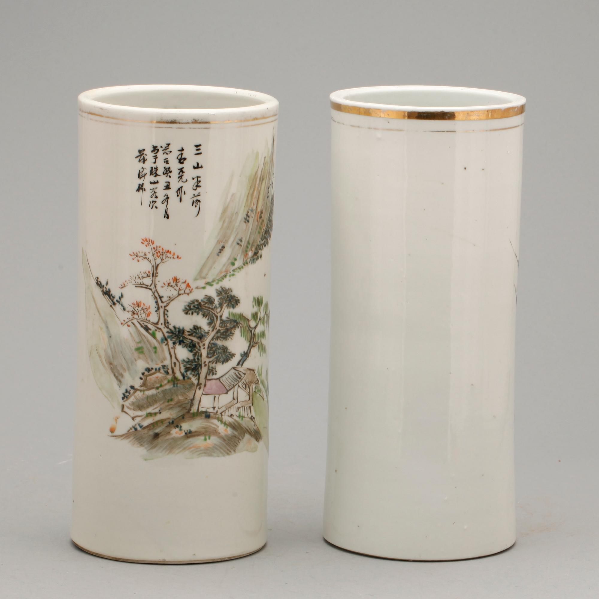 PERUKVASER, 2 st, porslin, Kina, 1800-1900-tal.