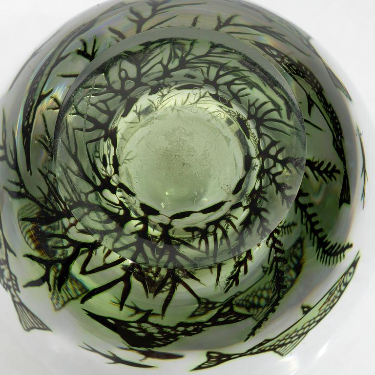 Edward Hald, A 'fiskgraal' glass vase, Orrefors, Sweden, 1957.