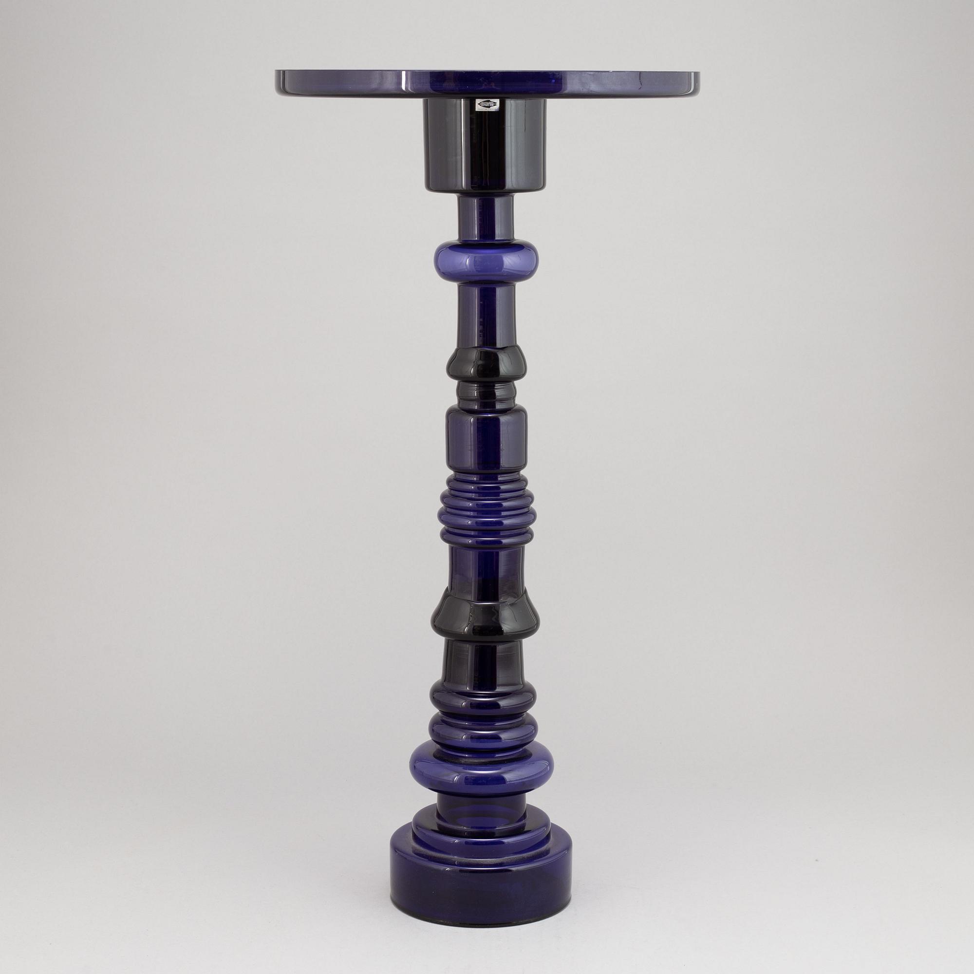 Oiva Toikka, a glass candlestick, Nuutajärvi, Notsjö, Finland.