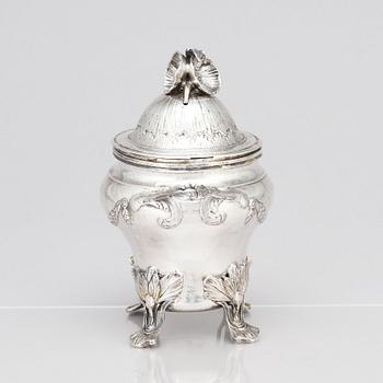 A Swedish 18th century sugar-bowl with lid, mark of Carl Klingwall, Västerås 1771.